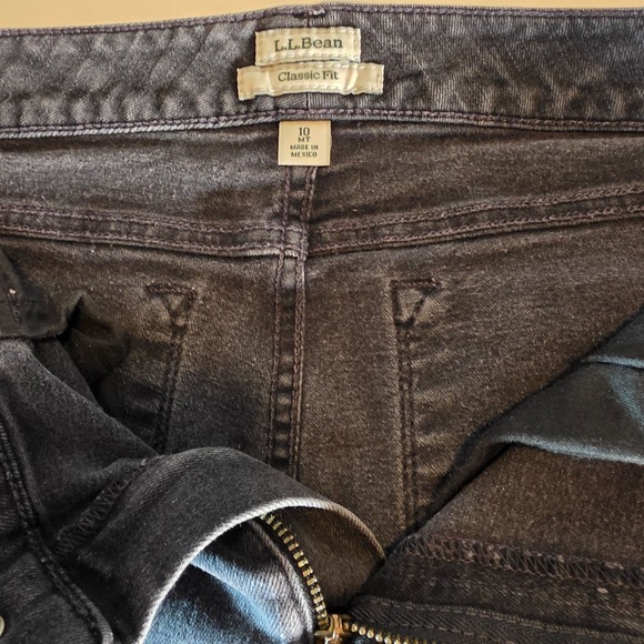 L.L.Bean Women's Classic Fit Jeans 10MT Tall Black Stretch Straight Leg Denim - Picture 4 of 11